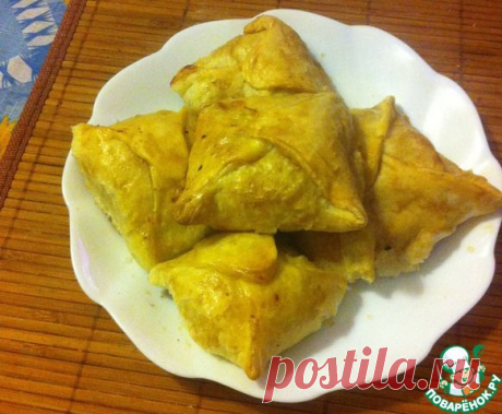 Слойки с курино-овощной начинкой