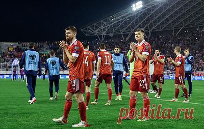 УЕФА рекомендовал проигравшим в стыковых матчах командам провести товарищеский матч. Сборная России в полуфинале раунда плей-офф отборочного турнира на чемпионат мира сыграет с командой Польши