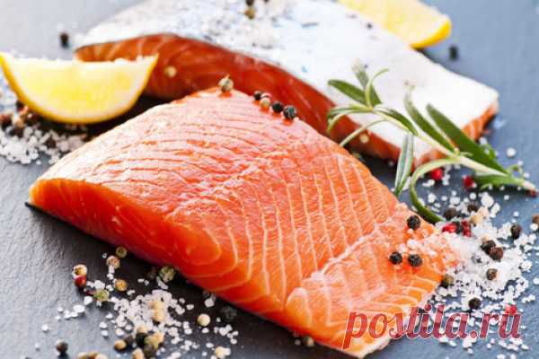Как солить красную рыбу в домашних условиях вкусно и просто - 8 рецептов пошагово Соленая красная рыба – традиционное праздничное угощение. Ее используют в салатах, на бутербродах и других закусках. К сожалению, немногие могут