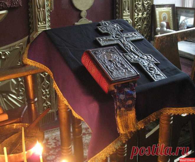 Богородица Дева, радуйся: молитва, текст на русском языке. Песнь Пресвятой Богородице Богородице Дево, радуйся - молитва полностью с ударениями. Текст на русском языке, с комментариями и рекомендациями, когда и для чего читать, от чего помогает.