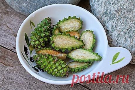 РЕЦЕПТ ВЯЗЕМСКОГО 
Сегодня мы поговорим о  рецепте Вяземского, который направлен на борьбу с таким злостным недугом, как инсульт. Бороться с самим инсультом сложно, но, даже оправившись от инсульта, трудно потом вернуться в нормальное состояние, а особенно трудно вернуться в прежнюю жизнь. Как правило, человек, перенёсший инсульт остаётся инвалидом. Я говорю об инсультах с полной парализацией, а не о микроинсультах, которые сейчас встречаются особенно часто. 
Итак, рецепт лекарства.