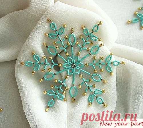 Красивые снежинки из бисера и бусин — схемы