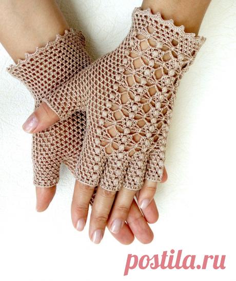 Митенки ажурные из хлопка – купить онлайн на Ярмарке Мастеров – JA80CRU | Митенки, Симферополь Митенки ажурные из хлопка в интернет-магазине на Ярмарке Мастеров. Митенки связаны крючком из тонкой хлопковой пряжи. Размер подходит на женскую руку среднего размера с объёмом кисти 18-20 см.