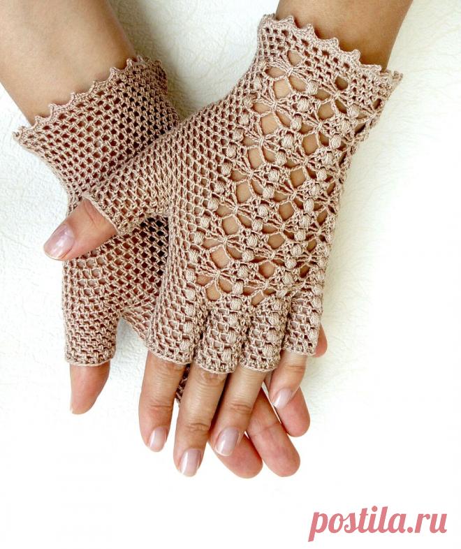 Митенки ажурные из хлопка – купить онлайн на Ярмарке Мастеров – JA80CRU | Митенки, Симферополь Митенки ажурные из хлопка в интернет-магазине на Ярмарке Мастеров. Митенки связаны крючком из тонкой хлопковой пряжи. Размер подходит на женскую руку среднего размера с объёмом кисти 18-20 см.