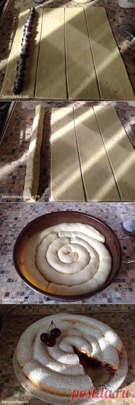 Пирог "вишневые колбаски"