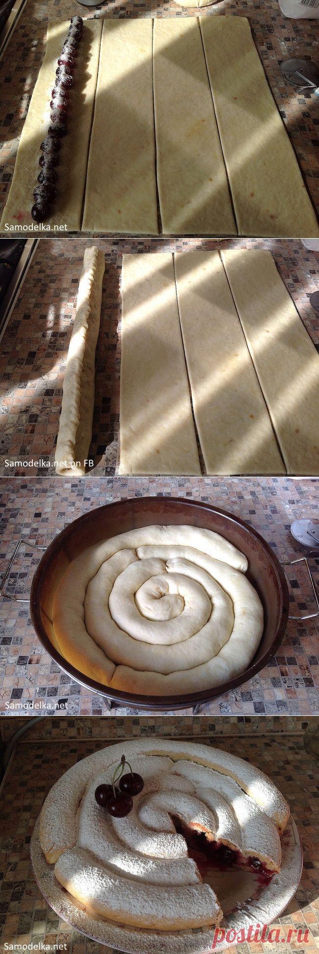 Пирог "вишневые колбаски"