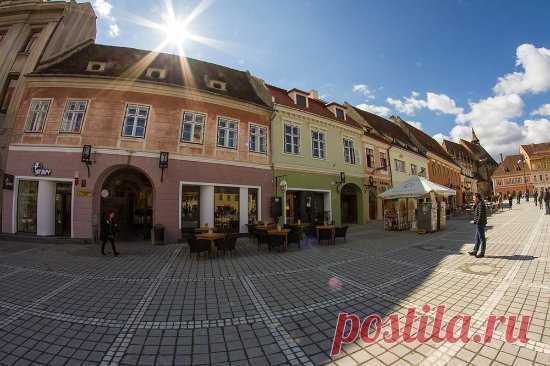 La Ceaun - Piata Sfatului, Брашов - фото ресторана - TripAdvisor La Ceaun - Piata Sfatului, Брашов: просмотрите 710 объективных отзывов о La Ceaun - Piata Sfatului с оценкой 4,5 из 5 на сайте TripAdvisor и рейтингом 5 среди 301 ресторанов в Брашов.