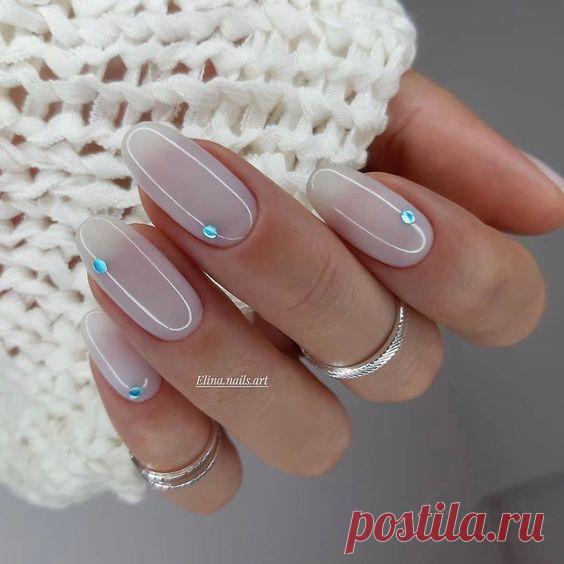 Нюдовый дизайн ногтей