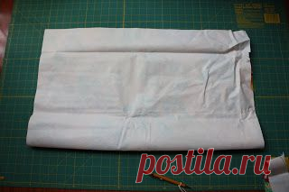 Nicole at Home: Tutorial: Round scalloped edged table cover