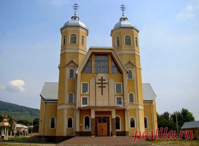 Виноградів - греко-католицька церква﻿