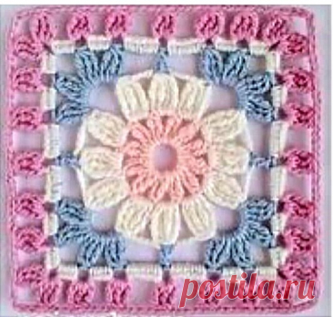 Цветочный мотив, связанный крючком
