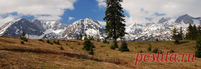 Фејсбук
DURMITOR massif from Pitomine vasty plateau.