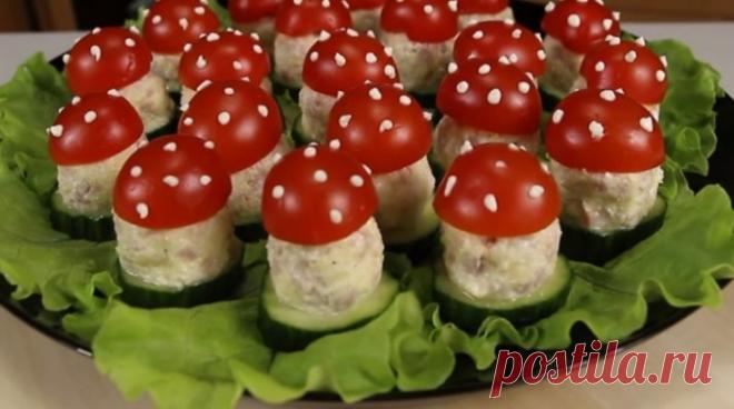 Оригинальная закуска украсит любой праздник: «Мухоморчики» на полянке