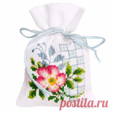 Наборы для вышивания (сумки, клатчи, мелочи для дома)