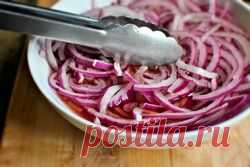Маринованный лук: вкуснейшая заготовка на зиму