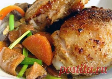 Куриные бедрышки в духовке с овощами: вкусно, сочно, ярко и ароматно! | 8 Ложек