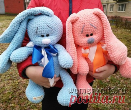 Вязаные зайки крючком, Марина Григоревская
Описание: https://womanknits.ru/vyazanie-dlya-doma/drugoe-vjazanie/vyazanye-zajki-kryuchkom-marina-grigorevskaya