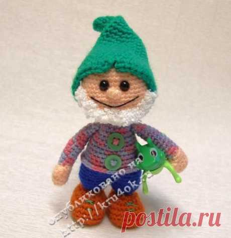 Вязаная игрушка — Гном Мышиный зубик - вязание крючком на kru4ok.ru
