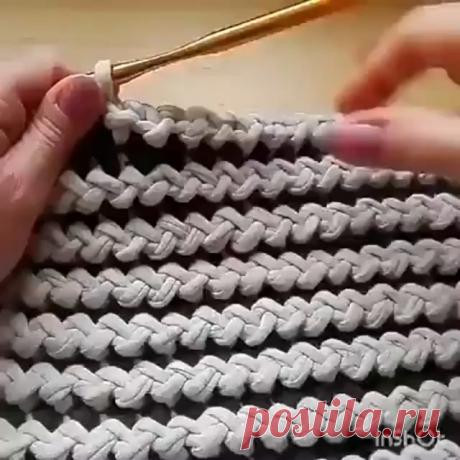 Gostaram Meninas SIM ou NÃO?👇🏻😍💕💕
.
.
📸@kovrizhka_shop
.
.
.
#croche #crocheterapia #crochetando #crochecomamor #circuloprodutos #semprecirculo #crochetdesign #fiodemalha #amigurumibrasil #crochetaddict #crochê #crochelove #amocroche #crochemoderno #crocheter #crocheterveryday #crochetlover #lovecrochet #crochetlovers #crochetinspiration #crochetersofinstagram #crochetgeek #crocheters #crochet #crochesolidario #crochelovers #croche_solidario #crochet_pattern #crochet...