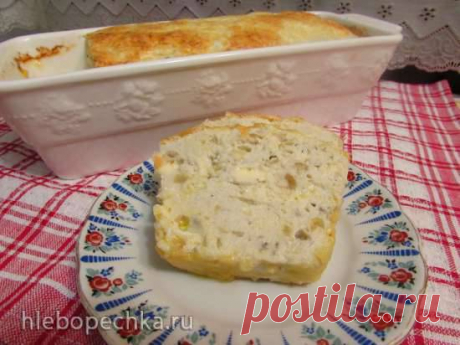 Нежный хлебец-суфле из щуки Перед приготовлением нарезать масло на кусочки 0, 5 см, уложить на блюдечко, застеленное пищ. пакетом, и поставить в морозилку. Желтки отделить от белков. Белки убрать в холодильник. Лук( 1 шт. ) обжарить на раст. масле до красивого золотистого цвета. Щуку разделать на филе, освободив от крупных тве