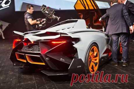 Lamborghini Egoista. / Взлом логики
