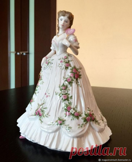 Изящные статуэтки Royal Worcester