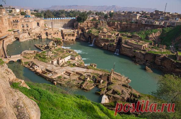 В иранском городе зафиксирована рекордная жара На западе Ирана, в городе Ахваз, температура воздуха достигла рекордной отметки — +53,7 °C. Это самый высокий показатель, зафиксированный на земле за последние 100 лет