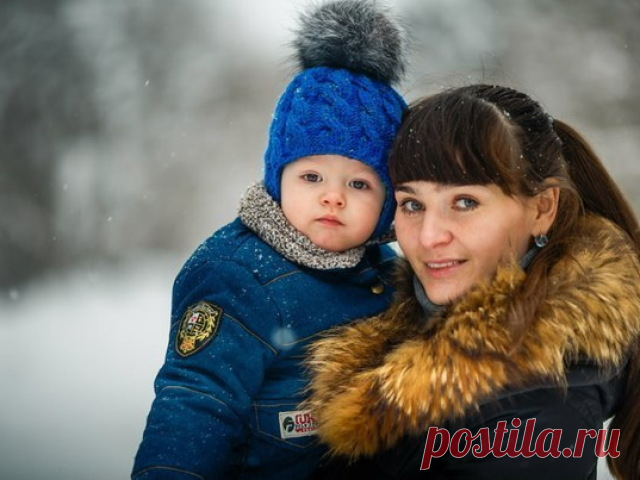 Шапка спицами для мальчика на весну, осень, зиму: описание и схема. Как связать детскую шапку для мальчика спицами шлем, ушанку, миньон, с шарфом?