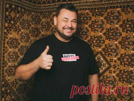Энджел Жуков дебютировал в театре: лидер группы &quot;Руки вверх&quot; похвастался успехами сына