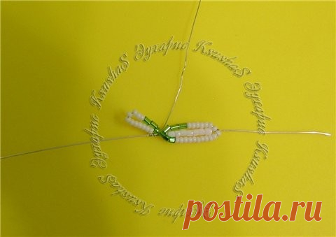 ​Восхитительный цветок из бисера