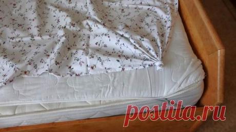 Зачем я завязываю узлы на углах простыни и как избавиться от запаха в обуви. 11 полезных советов, которые помогают многим людям - Сам себе мастер - Социальная сеть "МТ.RU" Каждый день состоит из мелочей, которые могут либо раздражать, либо радовать. Полезные советы или лайфхаки — это способ превратить рутину в увлекательный процесс. Готовы узнать, как маленькие хитрости могут изменить ваш день? Со временем губка для мытья посуды может потерять свежесть и Подписывайтесь, чи...