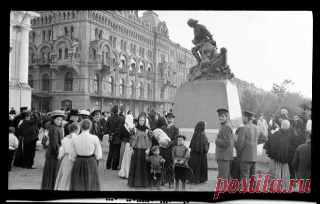Константин Морковес