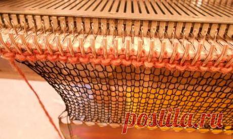 Чешуя на вязальной машине (частичное вязание)