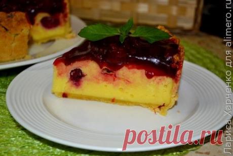 Творожный пирог с вишневым соусом