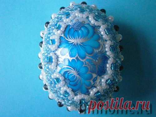 Оплетенное яйцо бисером в стиле Гжель - Домашний hand-made