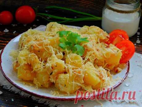 Ароматная картошка в сметане: это вкусное блюдо очень легко приготовить | Еда на каждый день | Яндекс Дзен