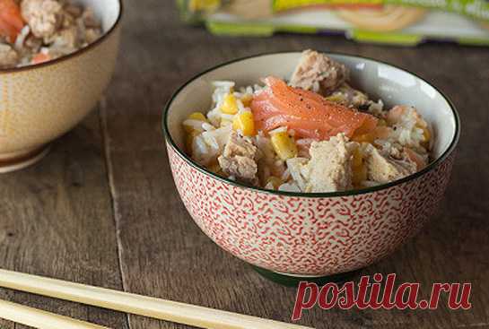 Салат с креветками, рисом басмати и тунцом | Жарю-Варю