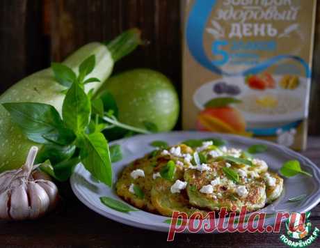 Кабачковые блинчики с базиликом и фетой – кулинарный рецепт