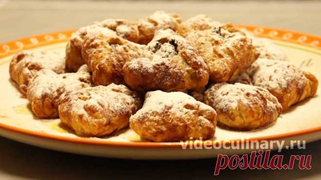 Треугольники с маком из слоёного теста - Видео рецепт Бабушка Эмма предлагает Видео и Фото рецепт вкусной и простой сладкой выпечки из слоёного теста. Треугольники с маком из слоёного теста от Видео Кулинарии