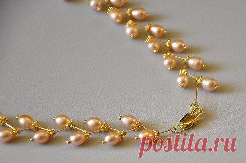 Колье из жемчуга