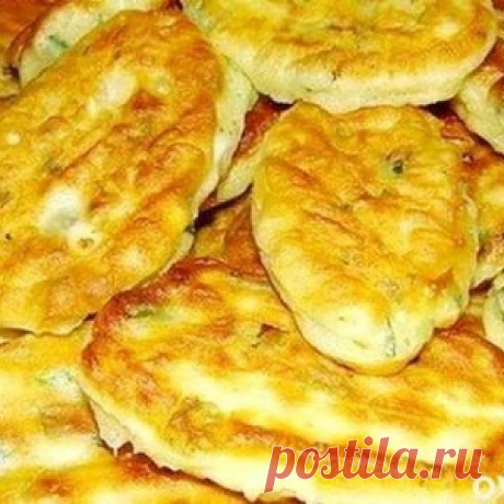 Самые ленивые пирожки с яйцом и зелёным луком за 10 минут