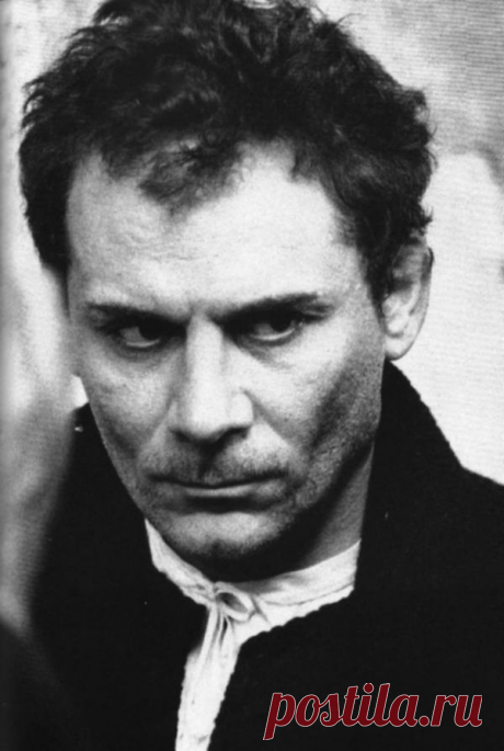 Джан Мария Волонте (Gian Maria Volontè)
- 9 апреля, 1933  • 6 декабря 1994