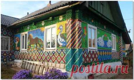 Орнамент сделан из крышечек от пласт бутылок.
Талисман удачи. Добавь на свою страницу