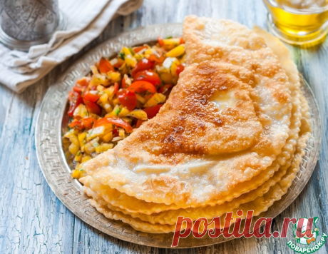Крымские чебуреки – кулинарный рецепт
