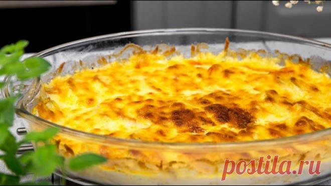 Вкусные кабачки с сыром в духовке⁠⁠ Шикарные кабачки на скорую руку! Работы - всего ничего, зато результат...ммм... добавки попросят даже те, кто в принципе не любит кабачки. Проверено!)) По ингредиентам. Все зависит от количества, которое вы захотите приготовить. На небольшую форму у меня ушло:- 1 молодой кабачок- 3...