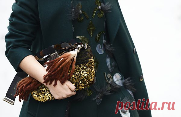 Платье с необычным декором / Платья Diy / Модный сайт о стильной переделке одежды и интерьера