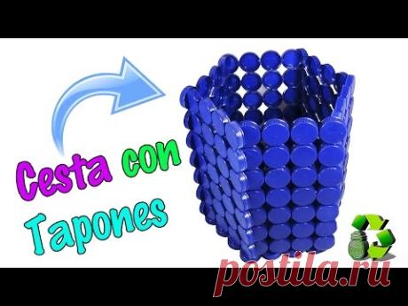 236. Cesta con tapas o tapones de plástico (Reciclaje) Ecobrisa