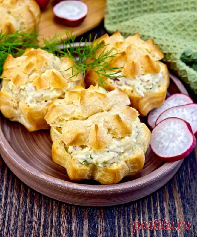 Профитроли с селедочным маслом - праздничная закуска