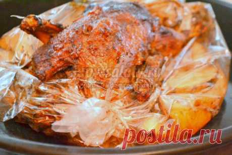 Утка, фаршированная яблоками и картофелем. Рецепт с пошаговыми фото