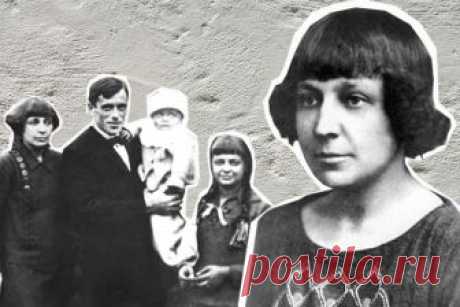 15 цитат из стихотворений Анны Ахматовой